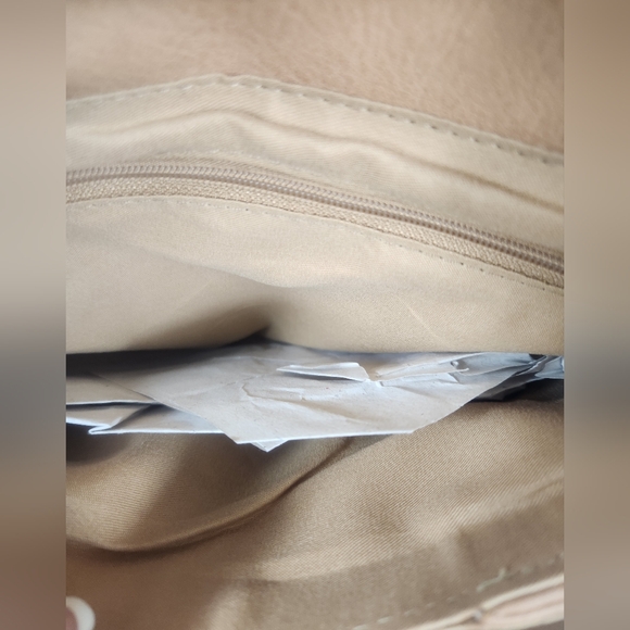 NWT Calin Collection Vegan Tan Crossbody or Clutch - Picture 8 of 8